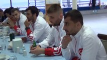 Boks Milli Takımı İslam Ülkeleri Olimpiyat Oyunları Öncesi Ayvalık'ta Kampa Girdi