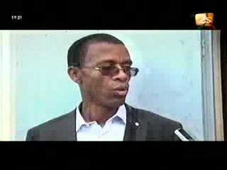 La mairie de Dakar Plateau fait un don aux pensionnaires de reubeuss - Xibaar yi du 26 avril 2012