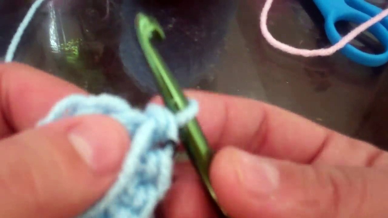 How to crochet a Cherry Blossom Beanie