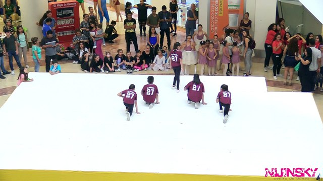 Hip Hop - Centro de Danza Nijinsky - Dia Internacional de la Danza