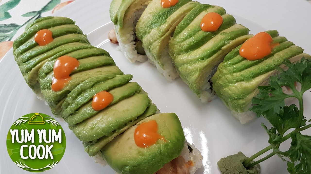 How to Make Avocado Sushi Roll | Caterpillar Sushi Roll
