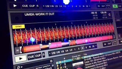 UMEK - UMEK @ Razzmatazz - WORK IT OUT!