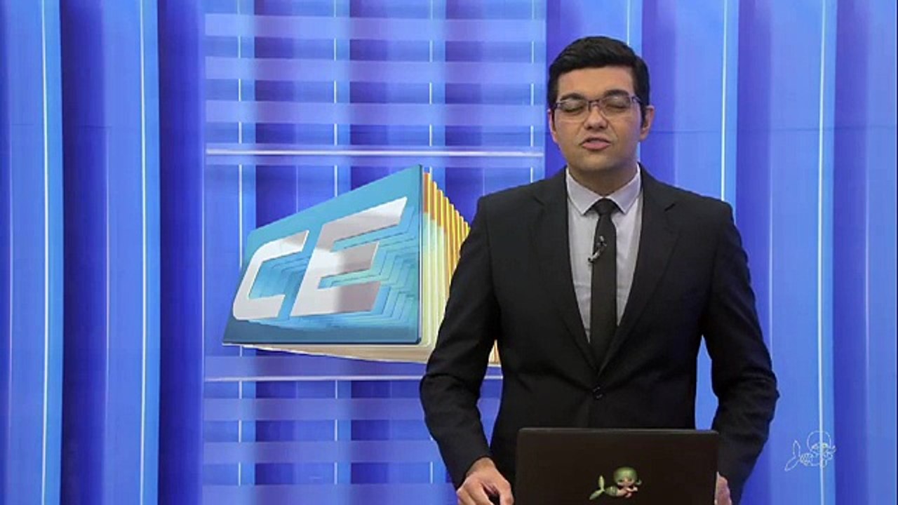 Vídeo mostra policial agredindo advogada na Avenida Beira-Ma