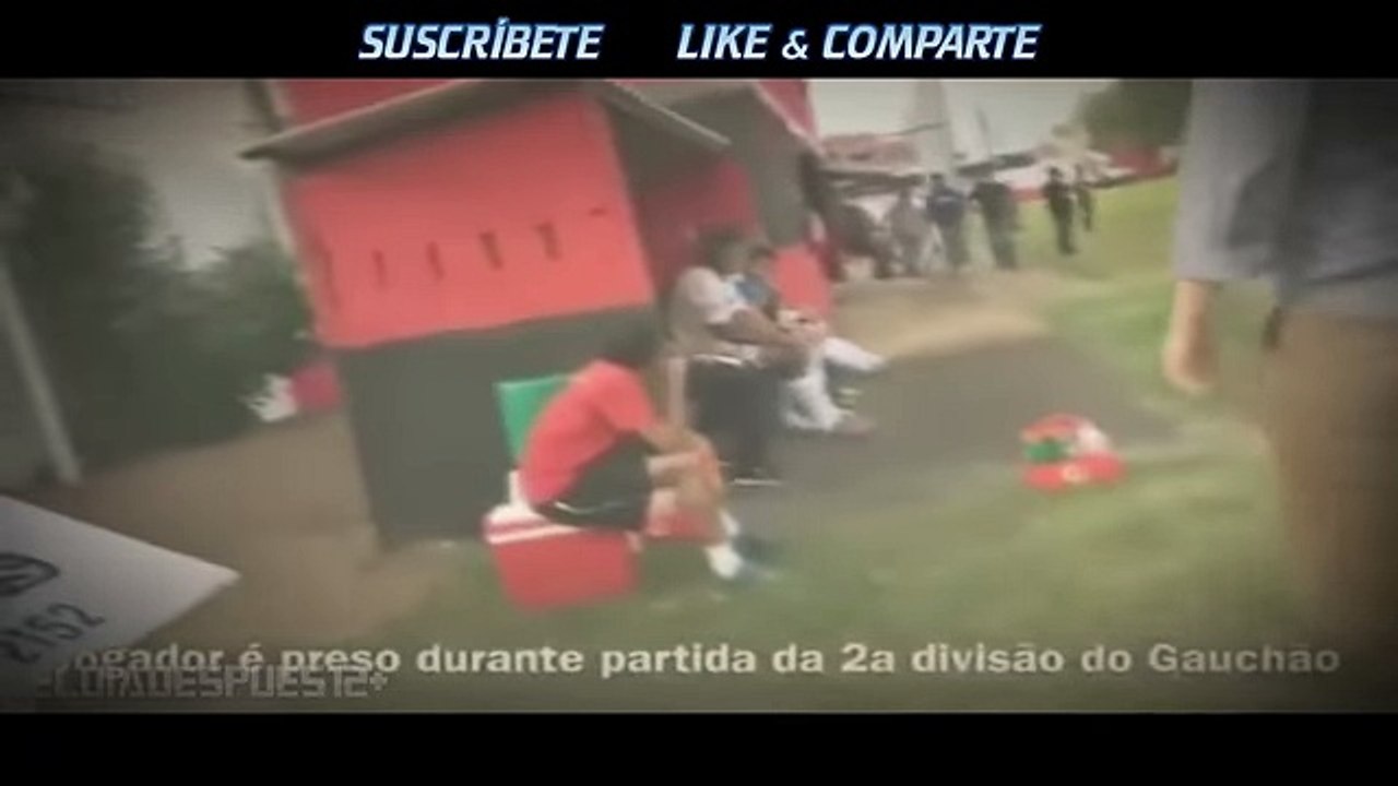 Soupçonné d’appartenir à un gang, il est arrêté en plein match