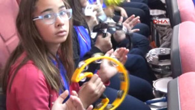 Yalova Okay Temiz Ile Ritim Atölyesi Eğitimi