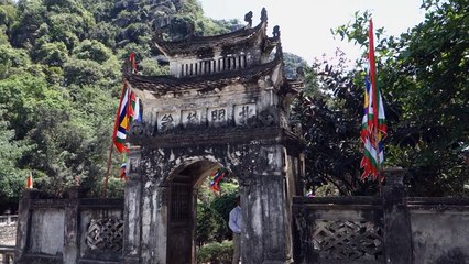 Du lịch NINH BINH - North Vietnam Adventures Today(000302.040-000331.296)