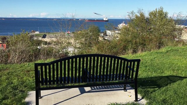 Benchmarkn Port Angeles, Washington Bench