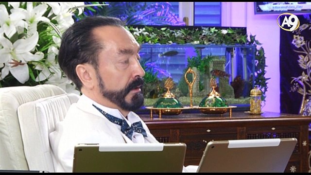 Mehdiyet projeyle oluşmaz. Mehdiyet saf sevgiyle gönüllere sultanlık kurmaktır