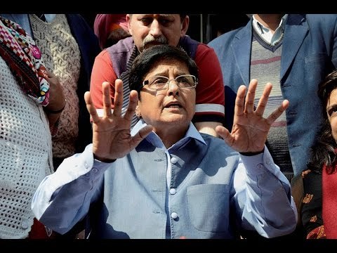 Kiran Bedi Relishing AAP Feud, Backed Prashant Bhushan