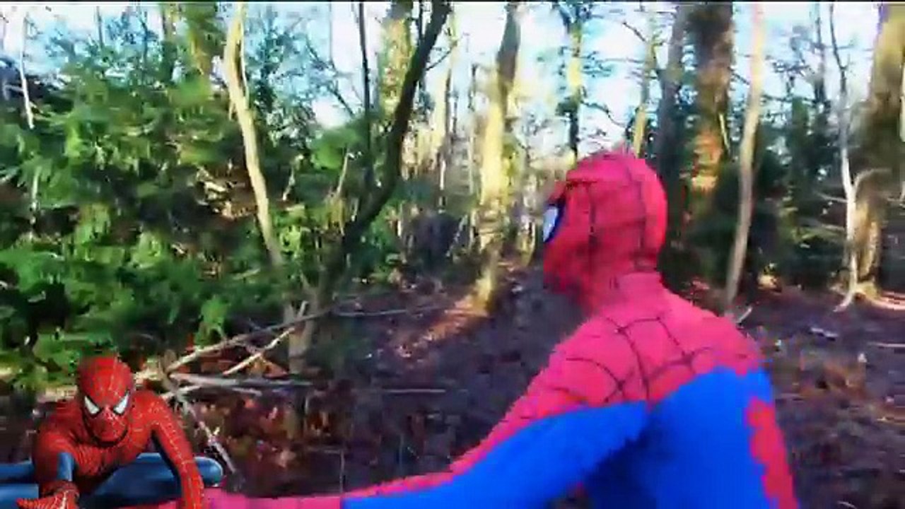 Zombie SPIDERMAN! Zombies Nightmare w  Spider man vs Joker Chase Fun Princess &