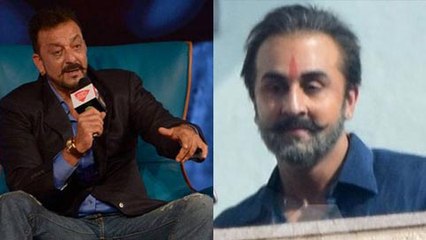 Tải video: Sanjay Dutt REACTION On Ranbir Kapoor LEAKED Looks From Sanjay Dutt Biopic