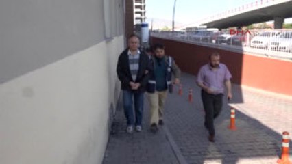 Kayseri'de Fetö'den Ihraç Edilen 32 Öğretmen Gözaltına Alındı