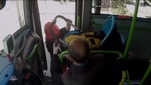 Zonguldakhalk Otobüsünde Kadınların Kavgası Kamerada