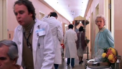 Young Doctors in Love (1982) 2/2
