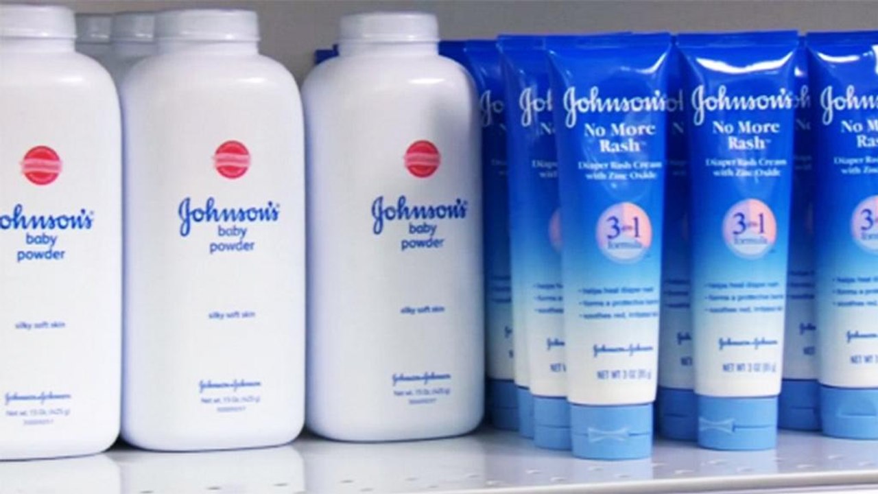 Johnson & Johnson обязали выплатить 110 миллион...