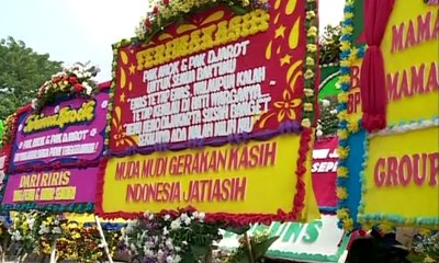 Fenomena Karangan Bunga Jadi Cara Baru Apresiasi dari Warga