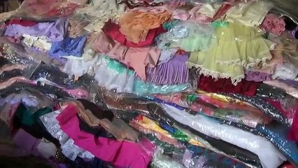 Për 56 vite martesë blen 55 mijë fustana për gruan, arsyeja është mahnitëse