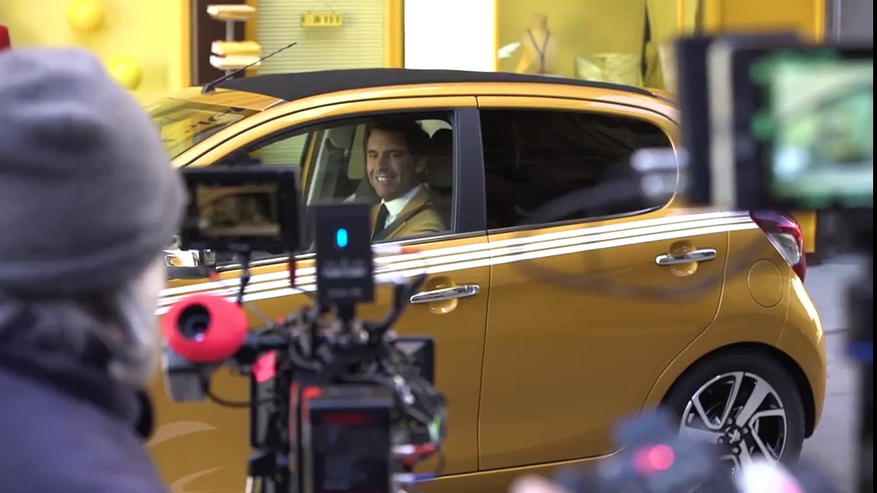 2017 Behind scene : advertising Mika Peugeot108