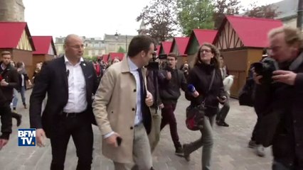 Reims: Florian Philippot hué au moment de sortir de la cathédrale