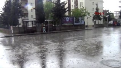 Adıyaman'da Sağanak ve Dolu