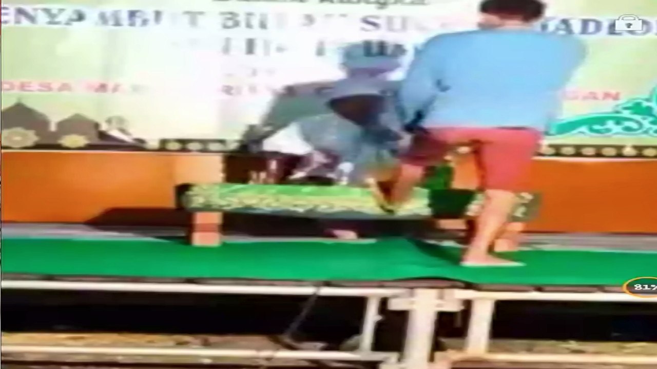 HEBOH, Ustadz lagi Ceramah di Ganggu Pemuda Mabuk