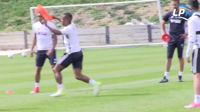 A l'entraînement avec... Patrice Evra !