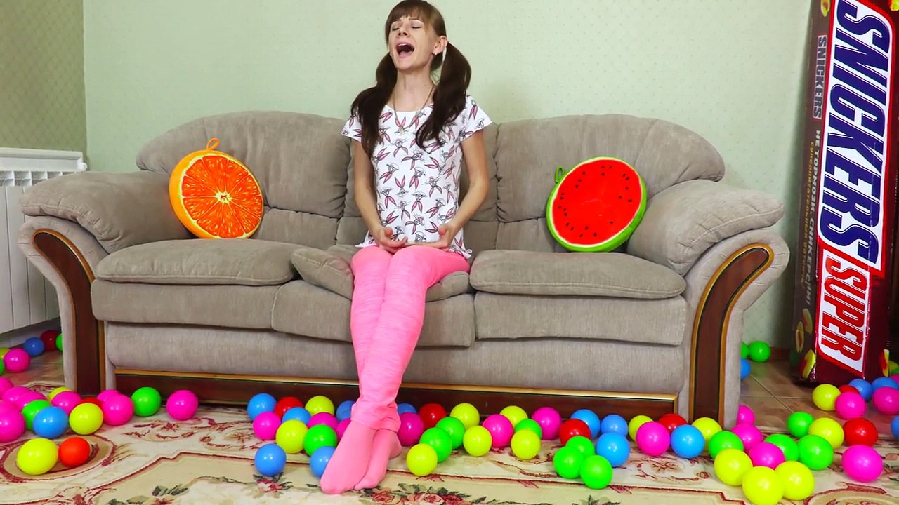 BАD BABY МАМА в МАРШМЕЛЛОУ! LOTS OF CANDY MARSHMALLOW FACE CHALLENGE