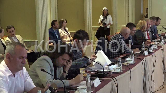 Thaçi e quan gurthemel të paqes iniciativën e tij për pajtim me Serbinë