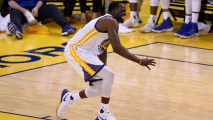 OUCH! Draymond Green Injures His Nut-Kicking Leg