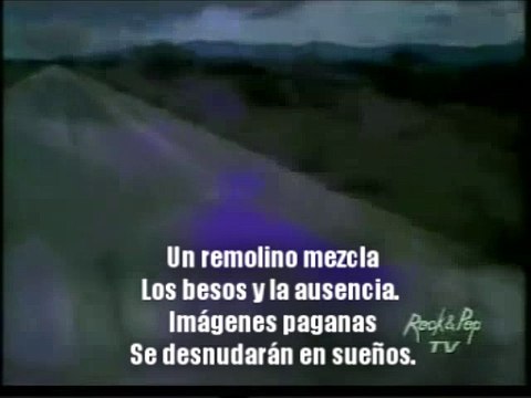 Imágenes paganas con letra en el video. Virus