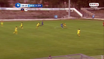 Belle sortie de Delaunay qui empêche Bueno de marquer