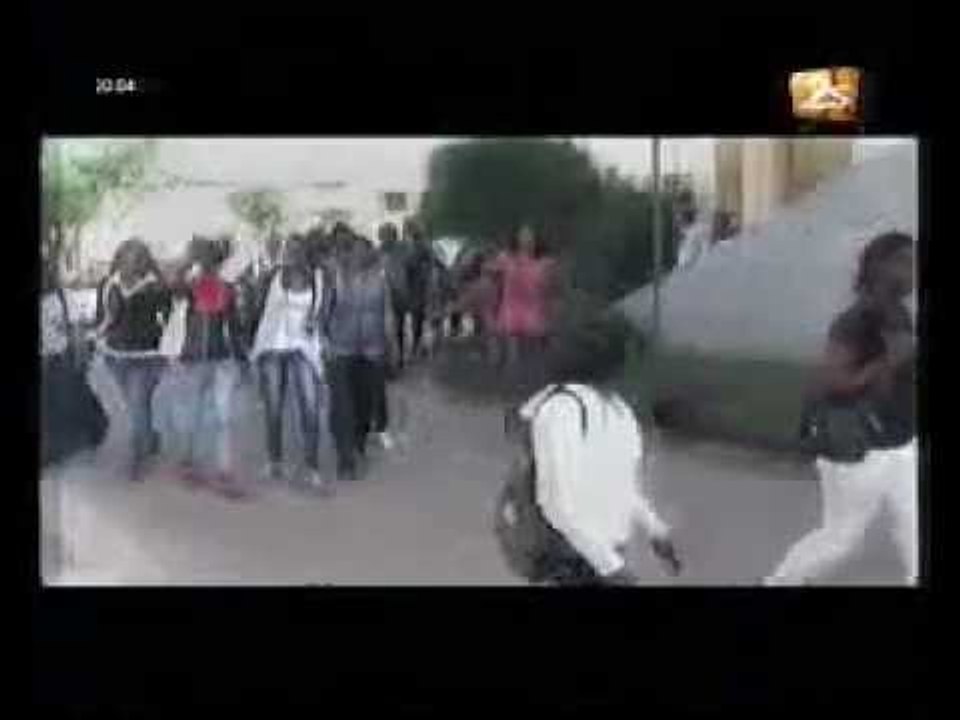 Les étudients de ENEF réclament une augmentations de leur bourse - JT Français du 16 avril 2012