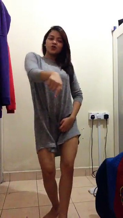 Hot girl dance
