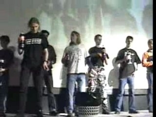 1.5 liter cola på 11sek