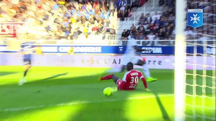 Résumé de AJ Auxerre - Troyes (2-3)