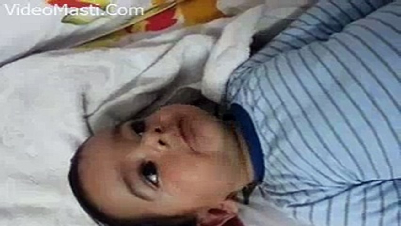 Bacha Thappad Kha Raha Hai So Sweet Funny(wapking.fm)