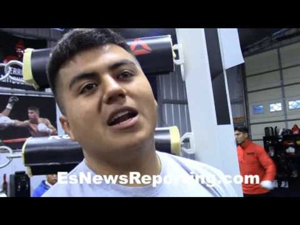 Robert Garcia talks boxing skills of his boxers - EsNews Boxing