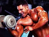 Como Entrenar y Desarrollar Biceps Fuertes y Grandes Para Ganar Musculos en los Brazos