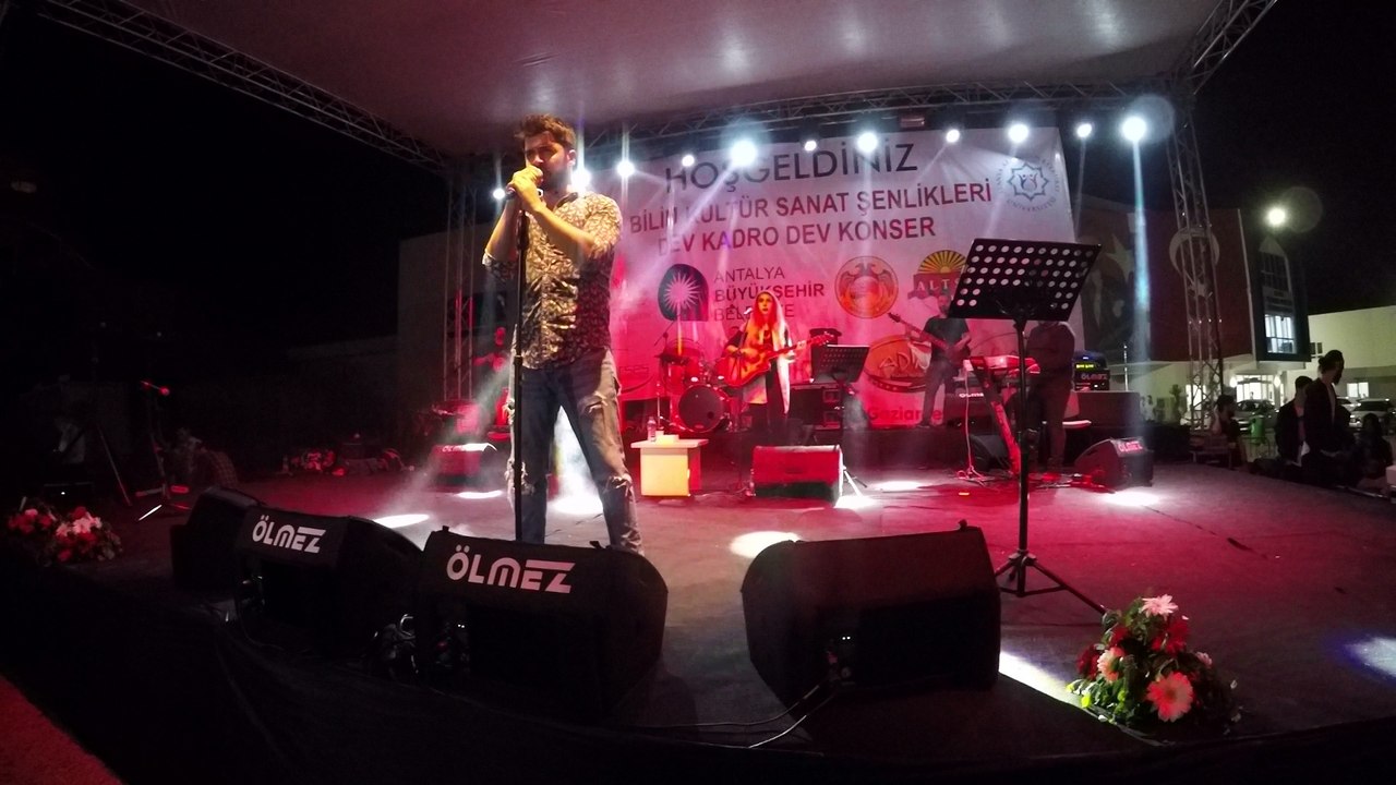 Yusuf Güney - Sarhoş (Alkü 2. Bilim Kültür ve Sanat Şenliği / Alanya)