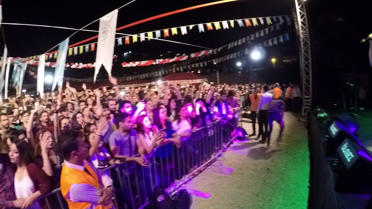 Yusuf Güney - Gül Senin Tenin (Alkü 2. Bilim Kültür ve Sanat Şenliği / Alanya)