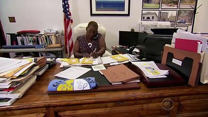 Undercover Boss S08E02 Build-A-Bear Workshop; Mayor of Gary, Indiana Part 1