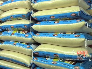 রাজধানীতে ঊর্ধ্বমুখী চালের বাজার