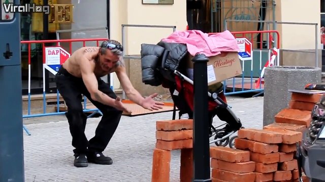 Briques VS homme bourré... Qui gagne d'après bous?