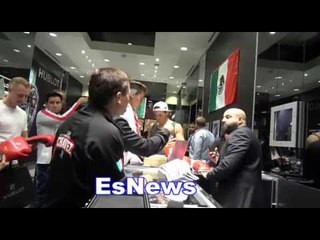 Chavez Jr & Chavez Sr Go Watch Shopping Night Before Canelo Fight Fans Stap In Awe.EsNews Boxing
