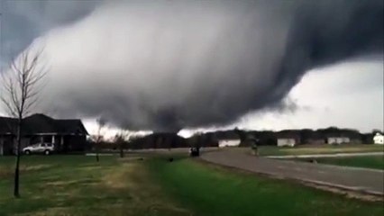 Tornado Touches Down in Rochelle, Illinois
