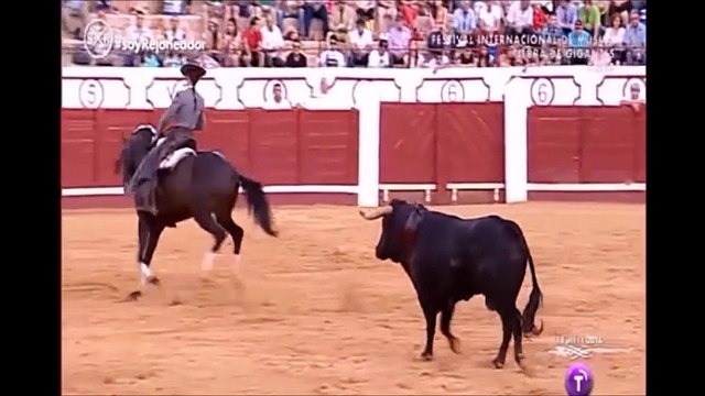 Lea Vicens - Puerta Grande en Villarrobledo - 11-3-2017