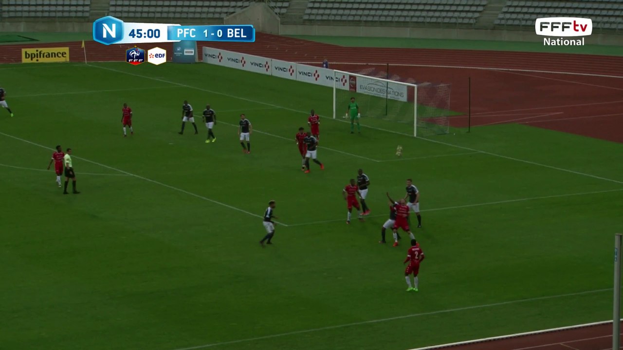 Spécial feinte de frappe.