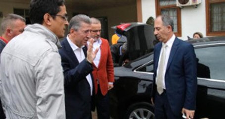 TBMM Eski Başkanı Köksal Toptan, Trafik Kazası Geçirdi