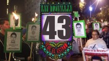 Ayotzinapa: Marcha de las antorchas en CDMX. Las familias de los 43 en plantón: 