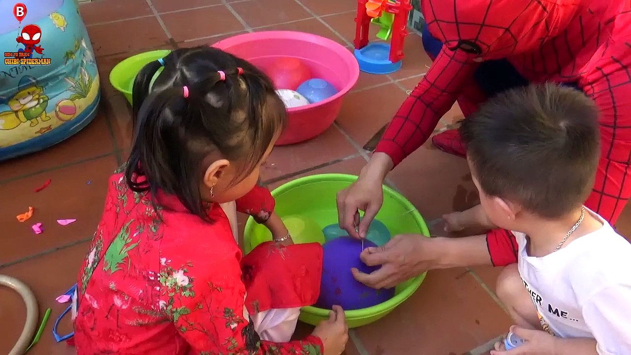 Wet Faces Balloons Collection - 10 funny water balloon compilation - Learn Colours Nursery Rhyme